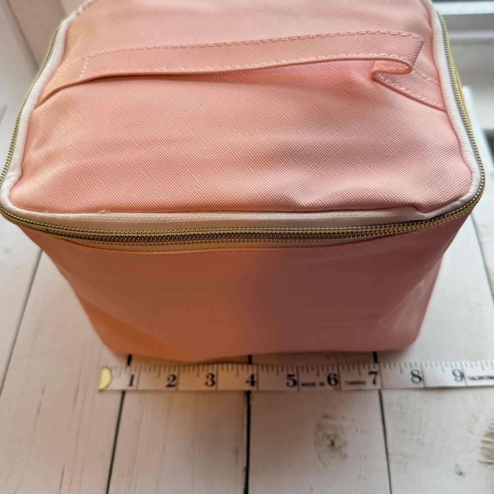 Compact Pink Cosmetic Travel Bag - Picture 6 of 8